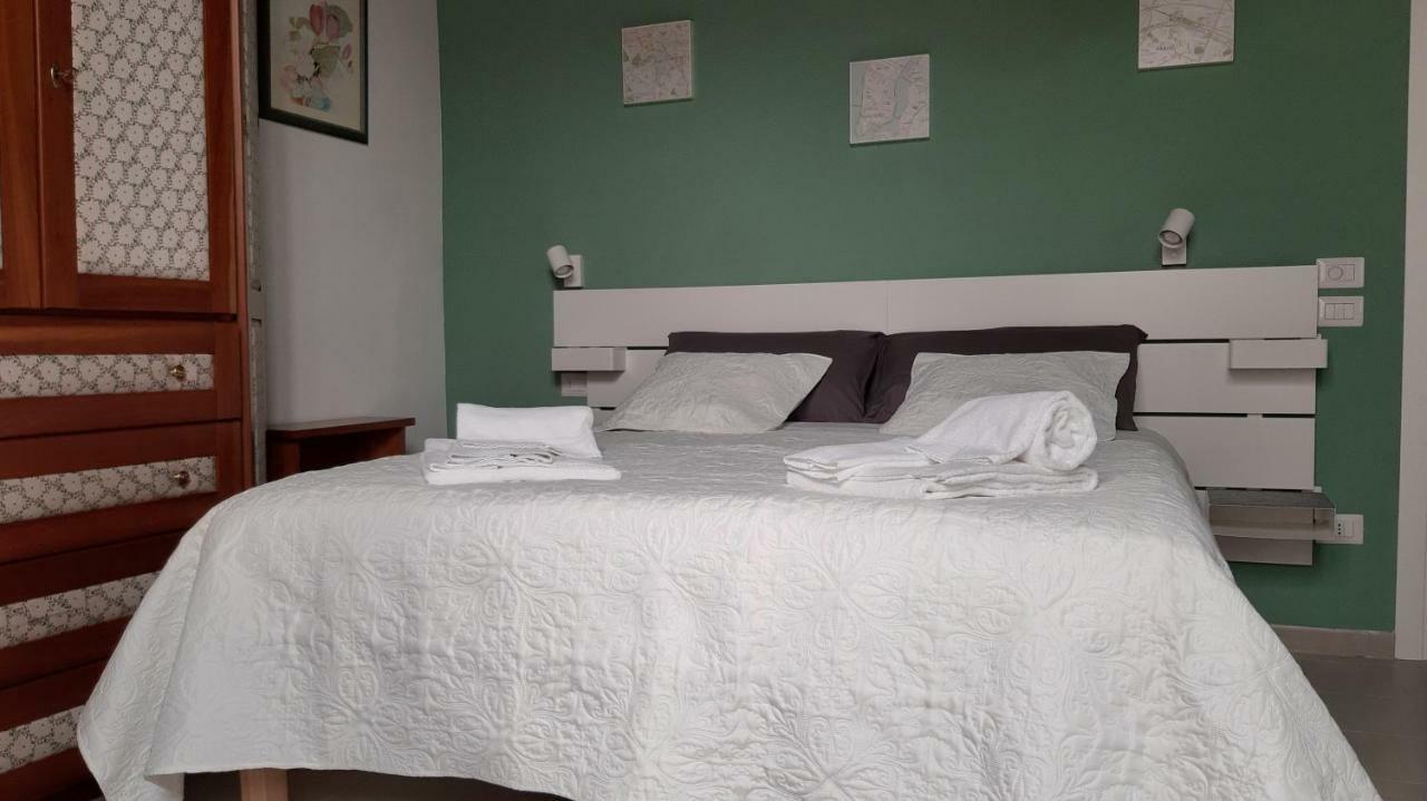 Apartamento Lg House With Balcony Near Ponte Vecchio Florencia Exterior foto